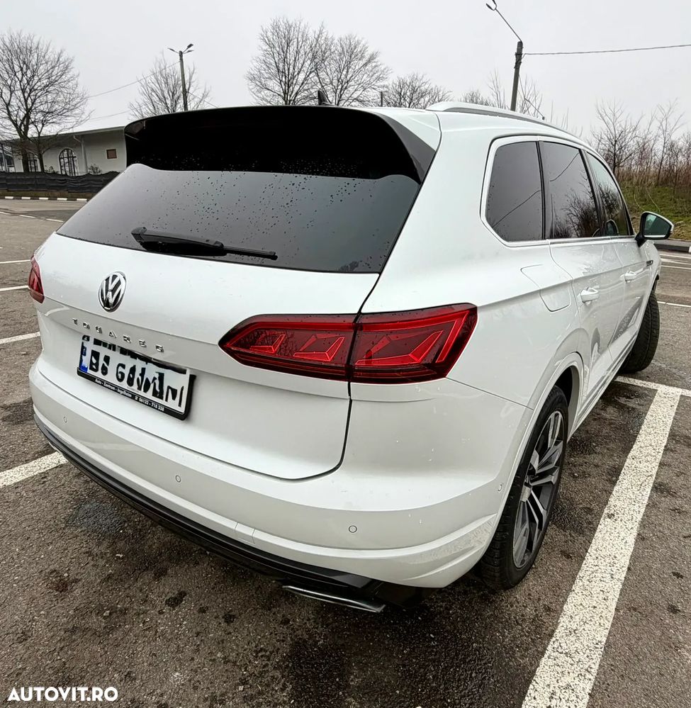 Volkswagen Touareg 3.0 V6 TDI SCR 4Motion Automatik R-Line - 5