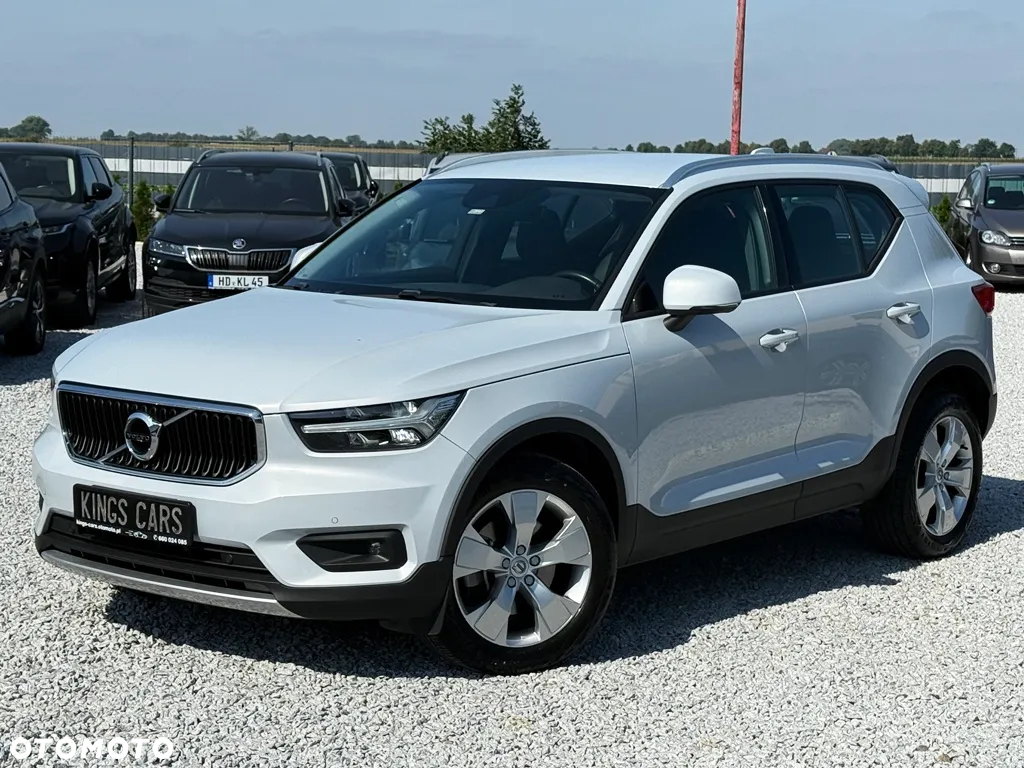 Volvo XC 40 B4 B AWD Geartronic Momentum Pro - 19