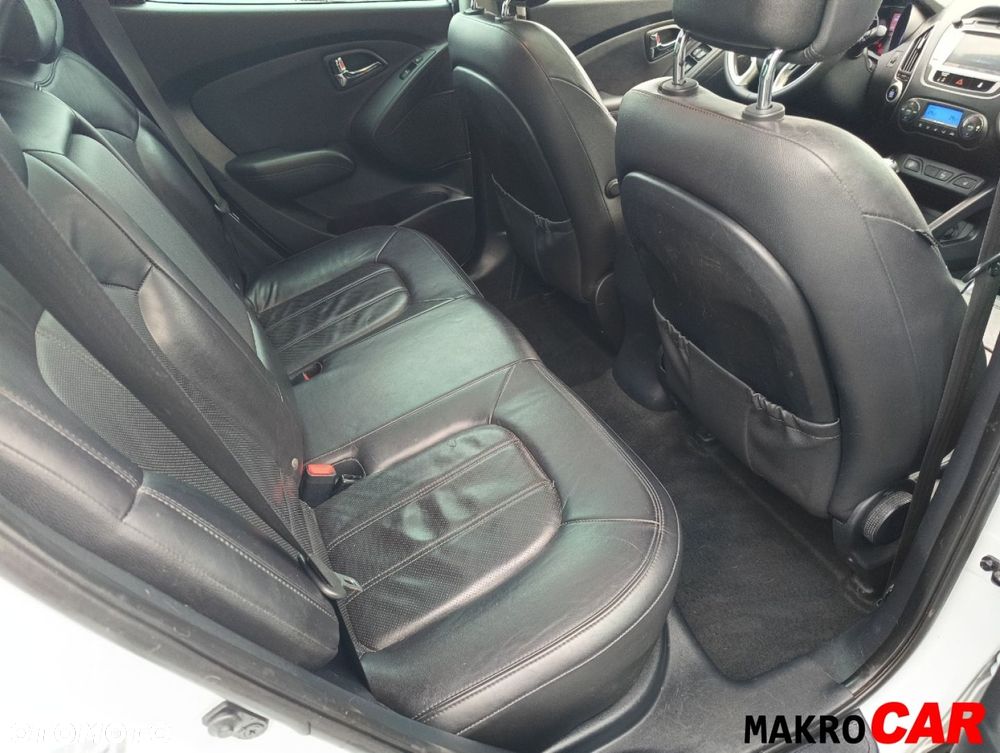 Hyundai ix35 - 12