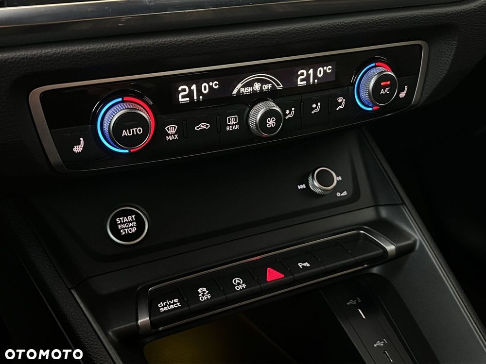 Audi Q3 Sportback 40 TFSI Quattro S-Line S tronic - 32
