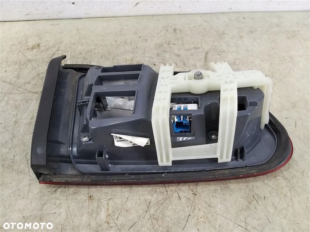 MERCEDES GLC W253 PRZED LIFT LAMPA TYŁ TYLNA W KLAPĘ PRAWA A2539067800 - 4
