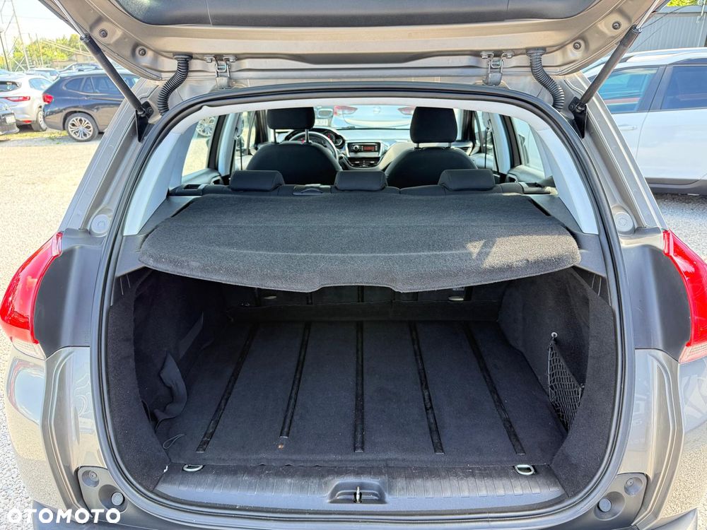 Peugeot 2008 1.2 Pure Tech Active - 25