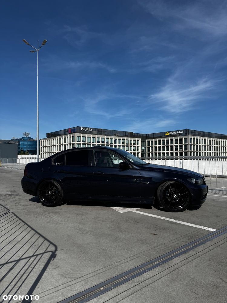 BMW Seria 3 320i - 2