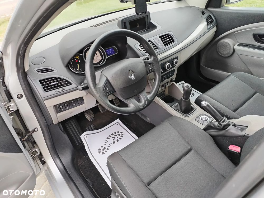 Renault Megane 1.6 16V 100 TomTom Edition - 28