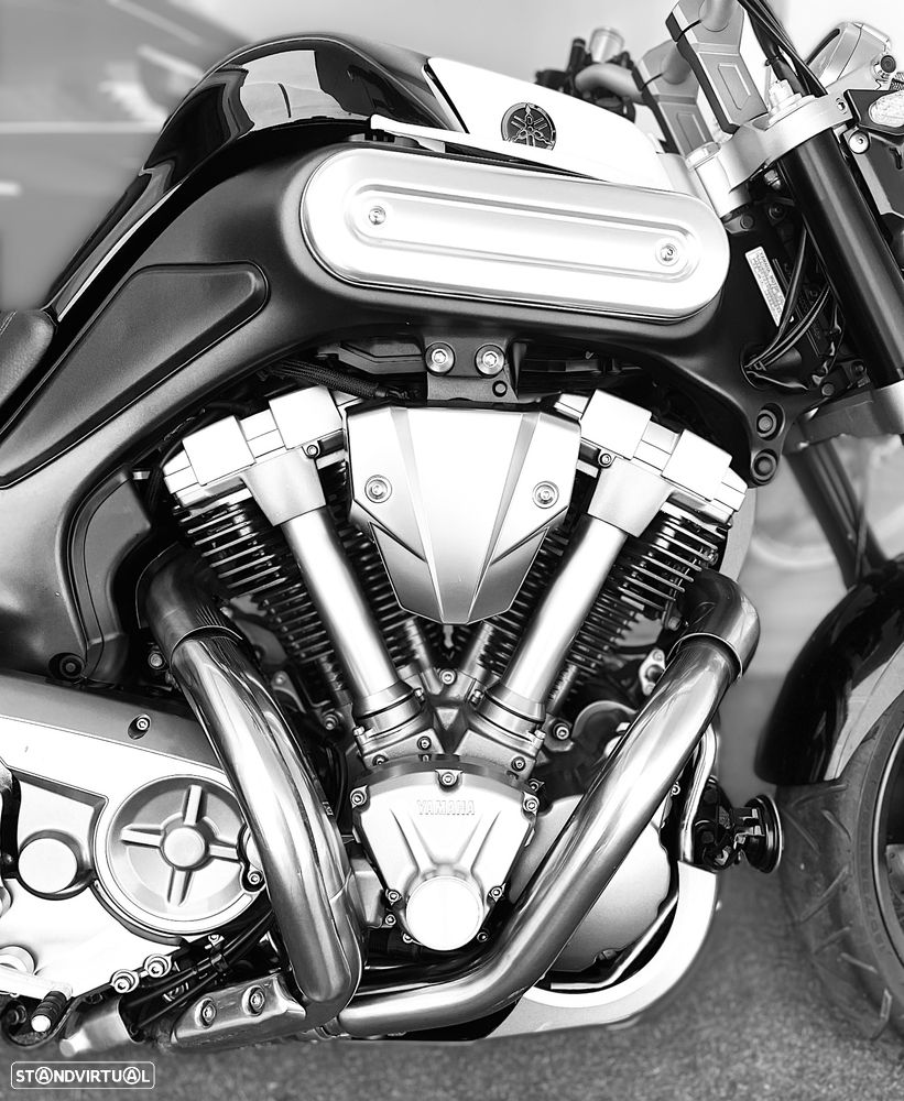 Yamaha MT-01 - 4