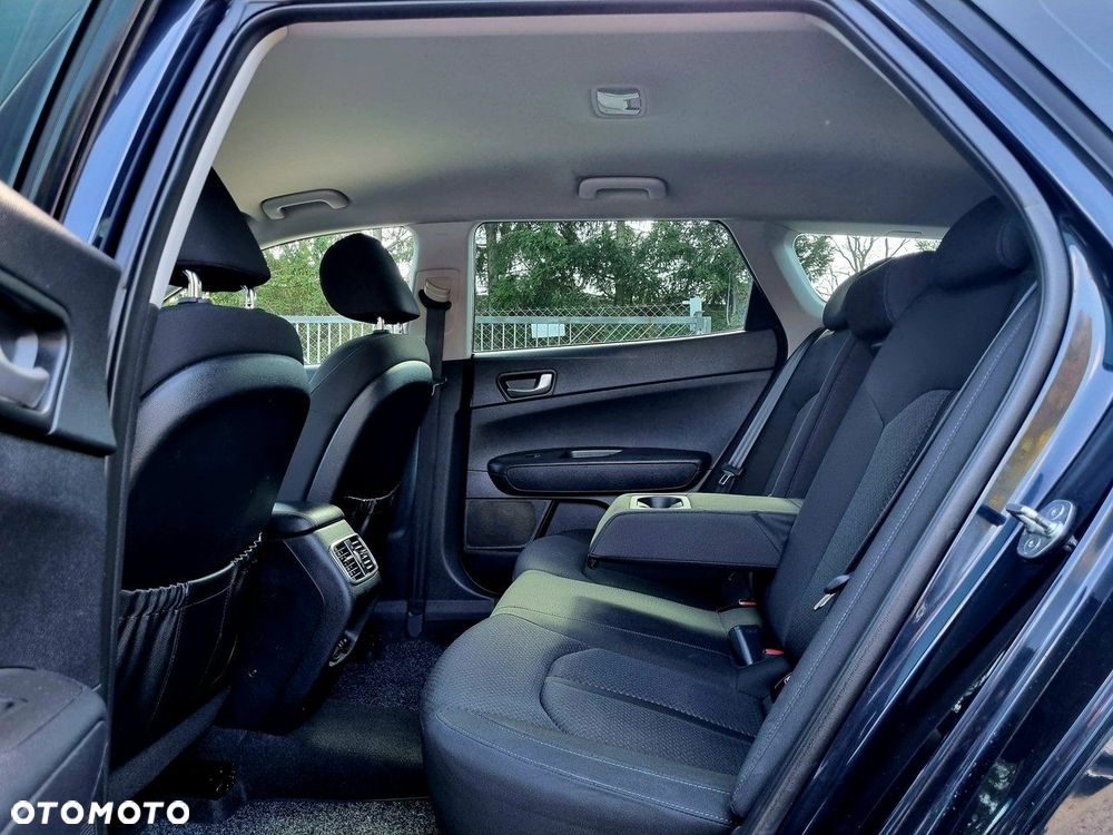 Kia Optima 1.7 CRDI L DCT - 10