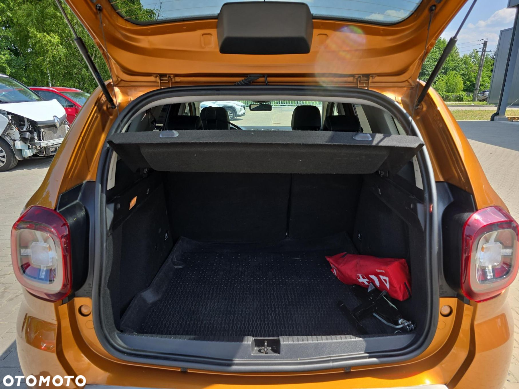 Dacia Duster 1.6 SCe Prestige - 10