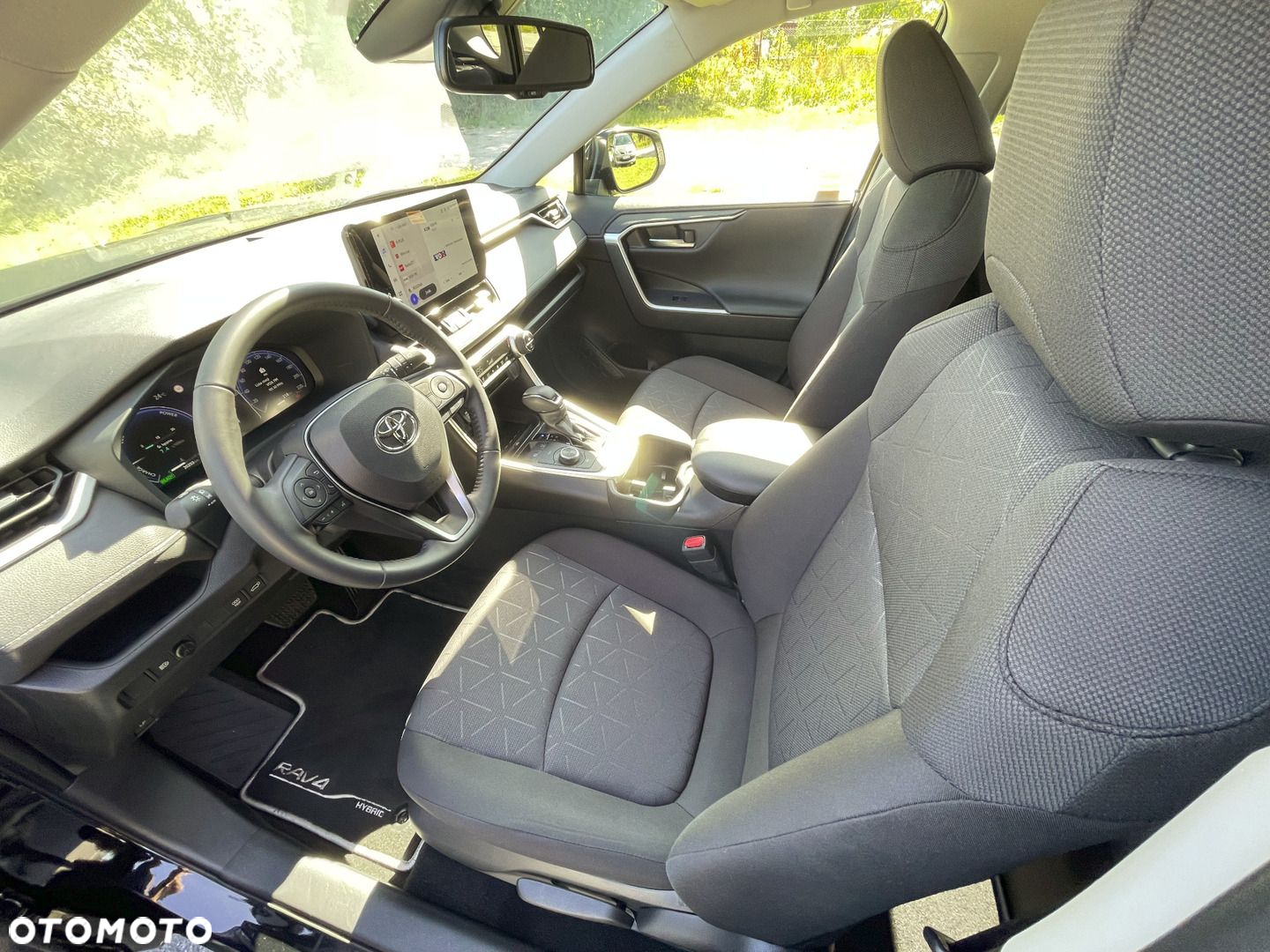 Toyota RAV4 - 9