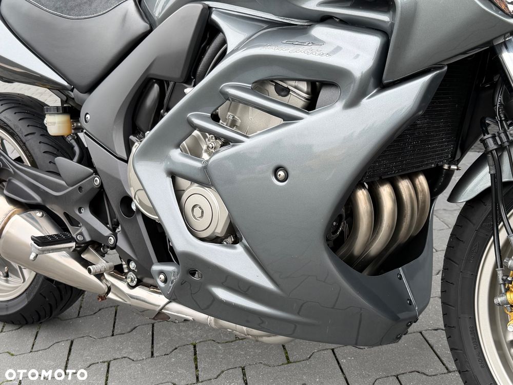 Honda CBF - 19