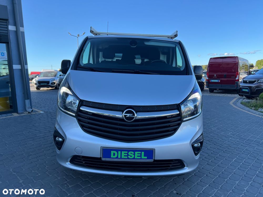 Opel Vivaro - 2