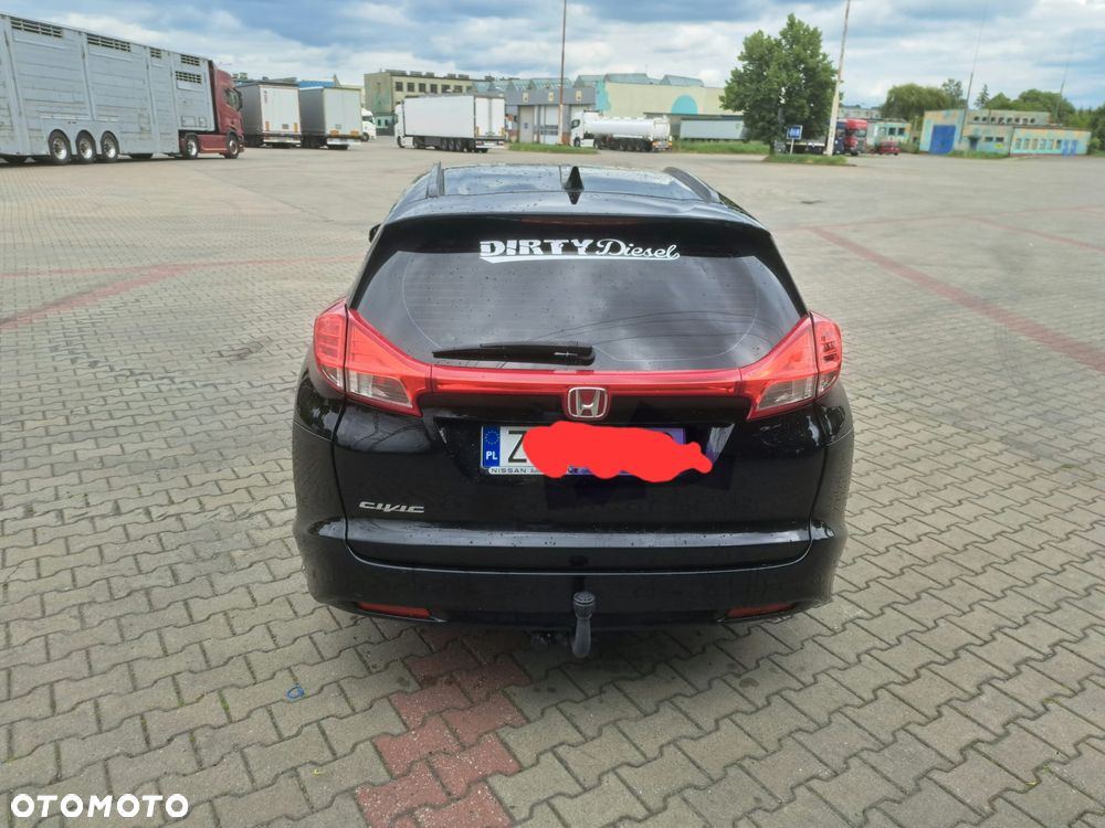 Honda Civic 1.6 i-DTEC Comfort Black Edition - 5