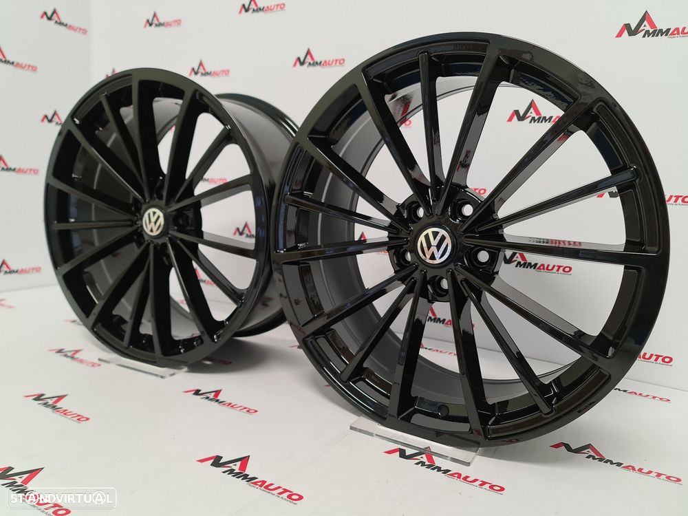 Jantes VW Golf Clubsport 2022 Preto Brilho 19 - 2