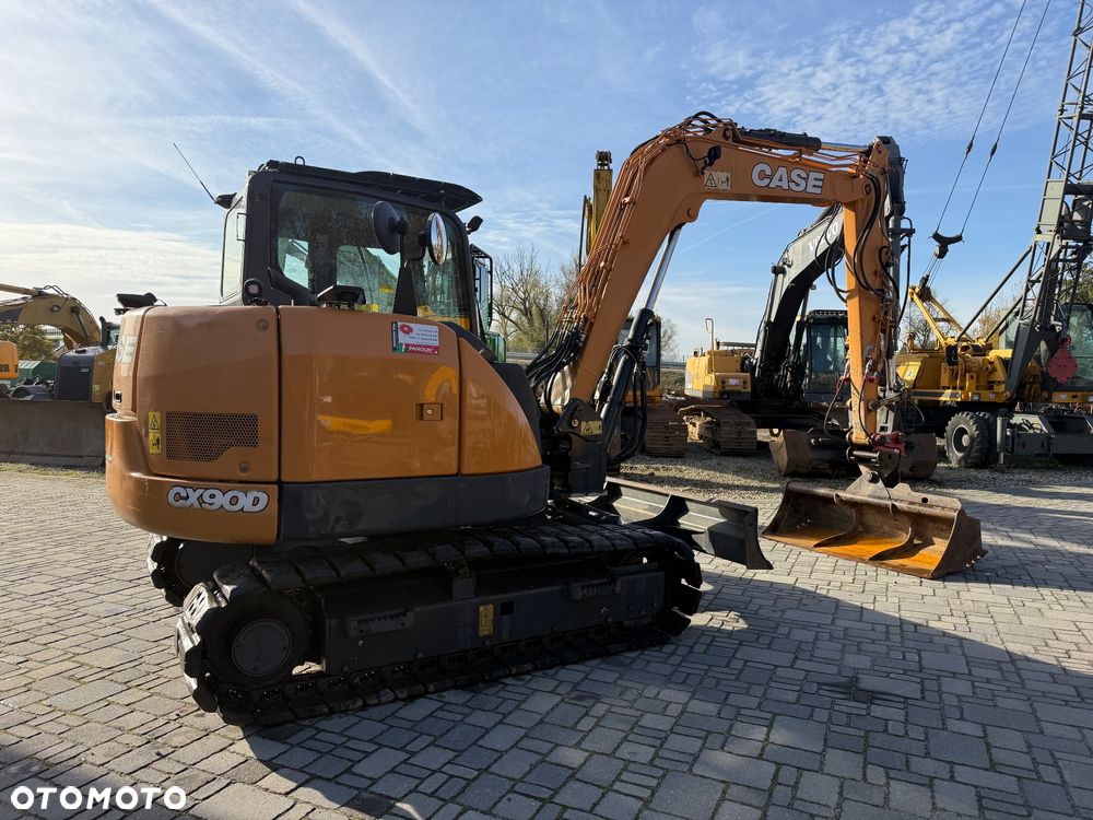 Case CX90D - 5