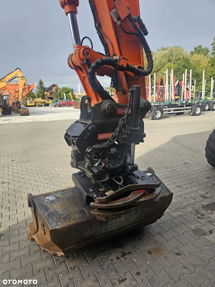 Hitachi ZX140W-5B - 16