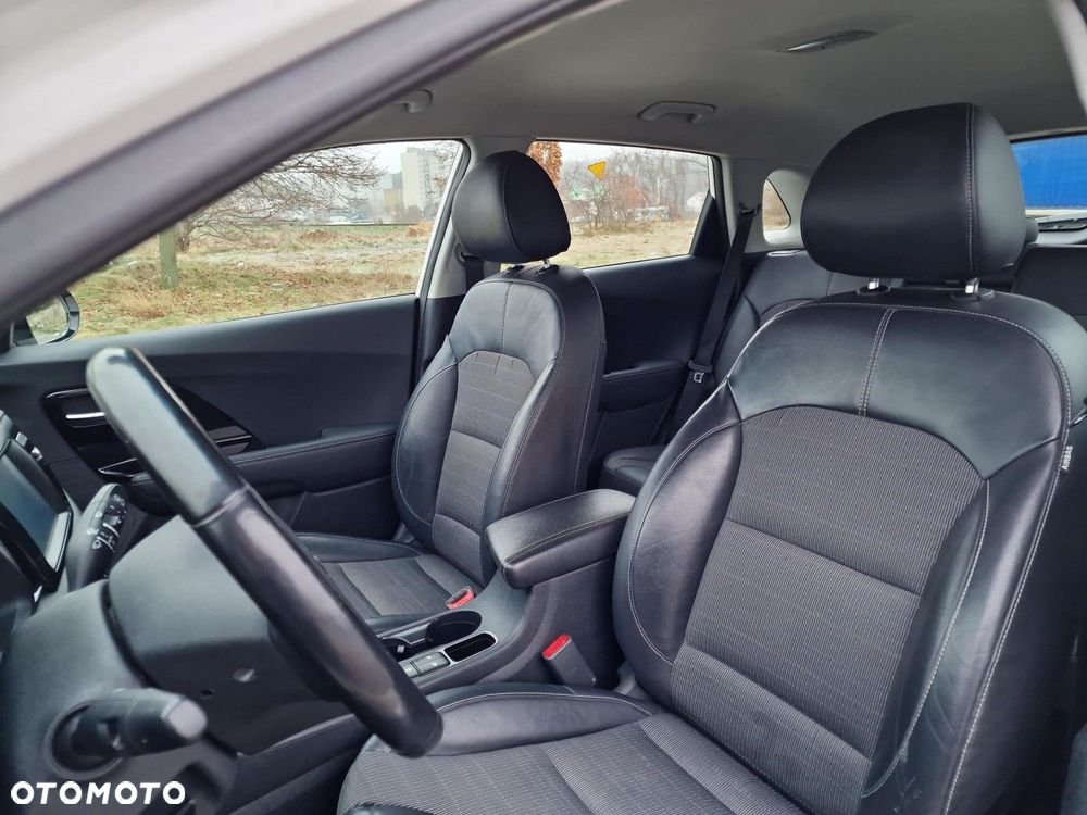 Kia Niro 1.6 GDI Plug-in Hybrid L - 11