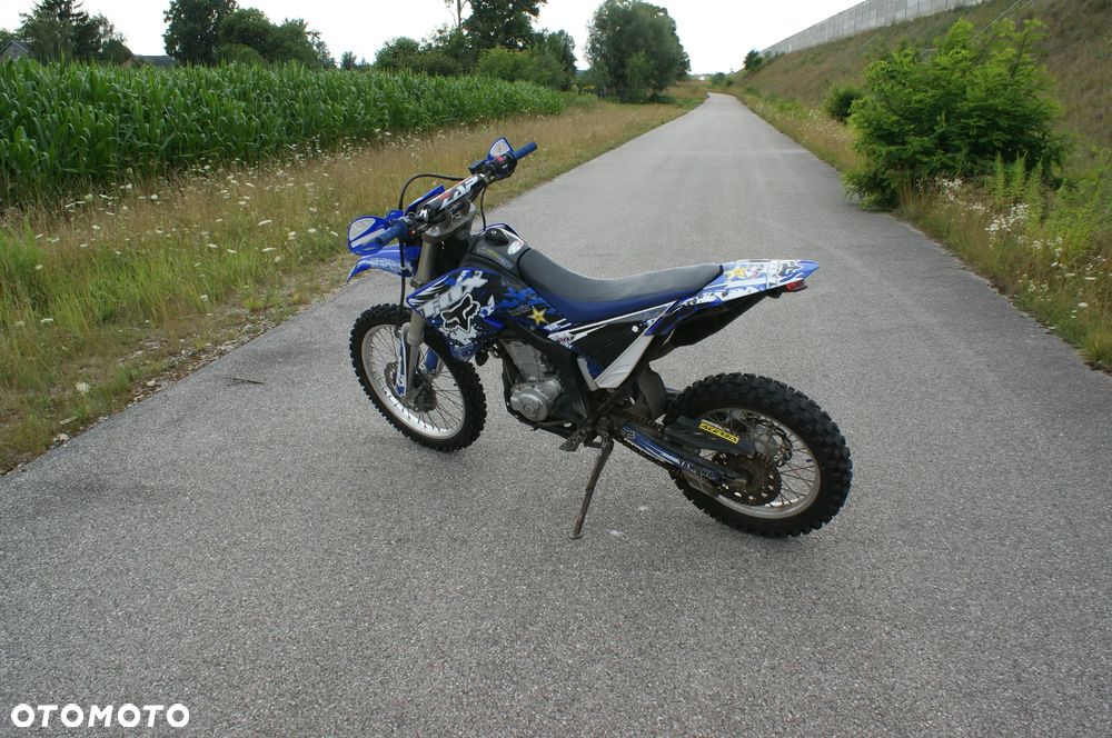 Yamaha WR - 9
