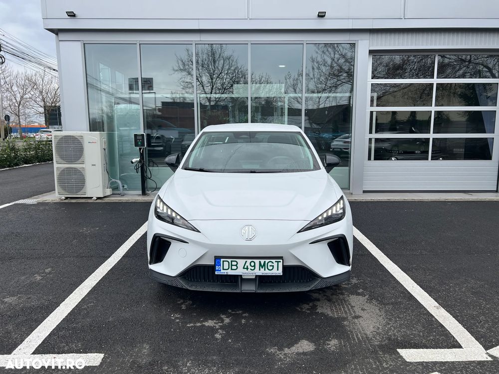 MG MG4 EV 51 kWh Explore - 8