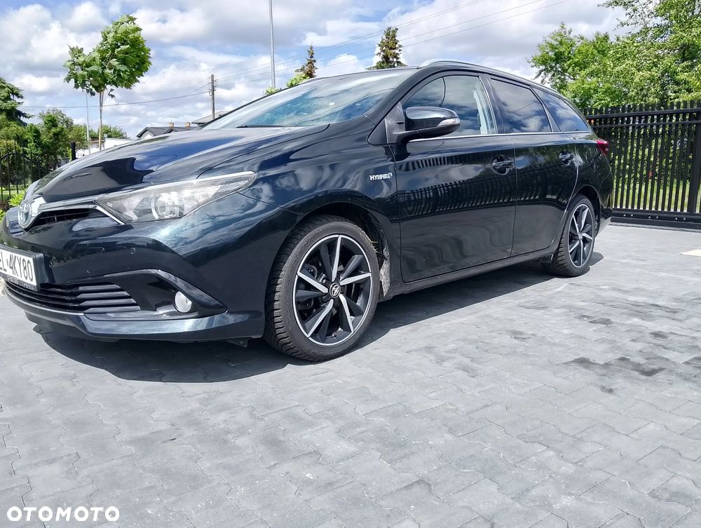Toyota Auris - 2