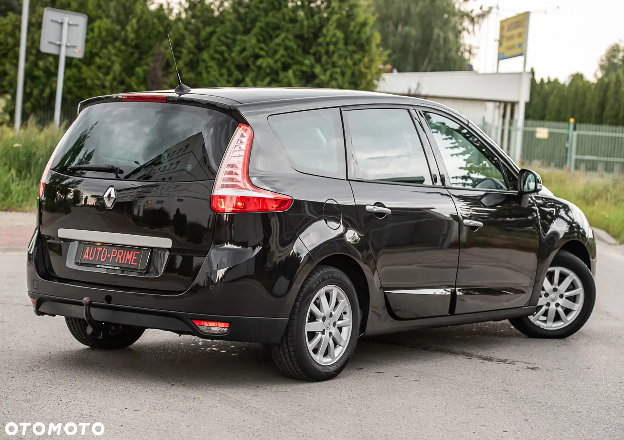 Renault Grand Scenic - 13