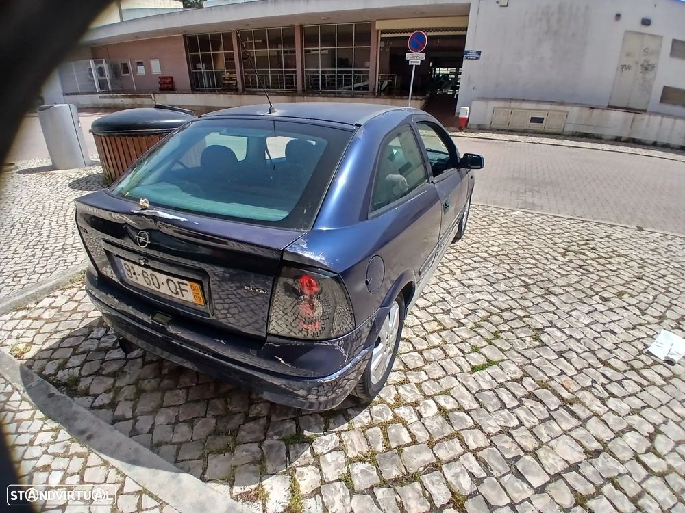 Opel Astra 1.6 Sport - 17
