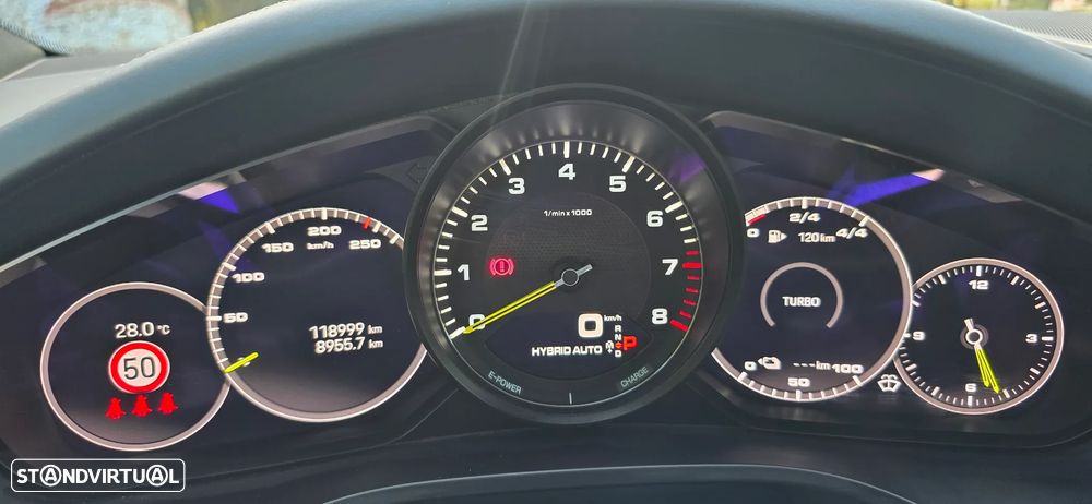 Porsche Cayenne E-Hybrid - 2