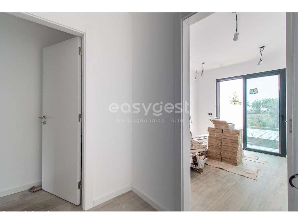 Moradia em Banda T3 com terraço e piscina com vista mar - Tavira - Grande imagem: 5/28