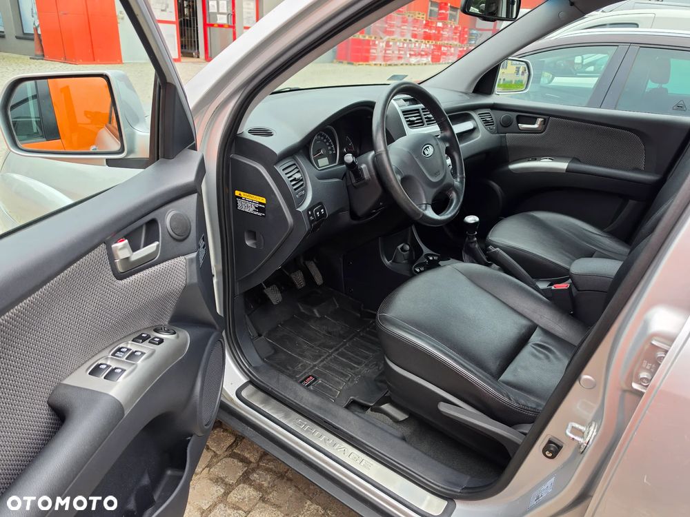 Kia Sportage 2.0 d Tour - 4