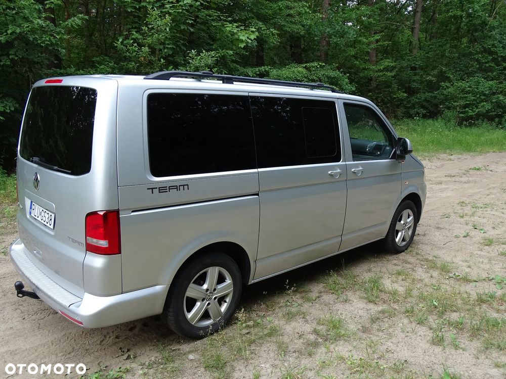 Volkswagen Multivan - 5