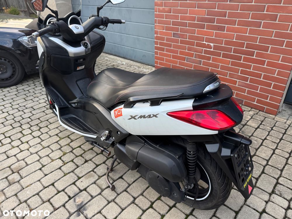Yamaha X-max - 4