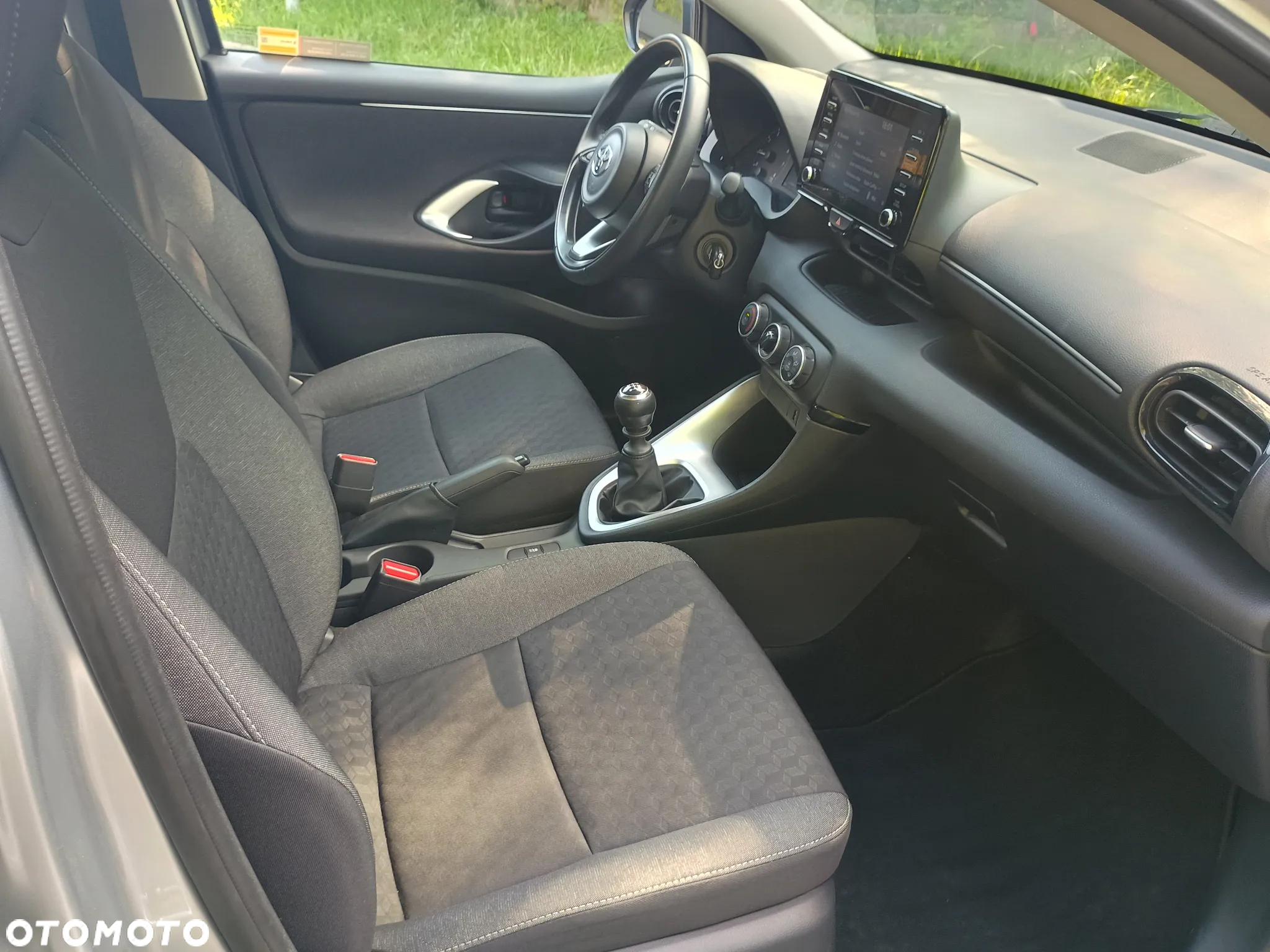 Toyota Yaris 1.5 Comfort - 27