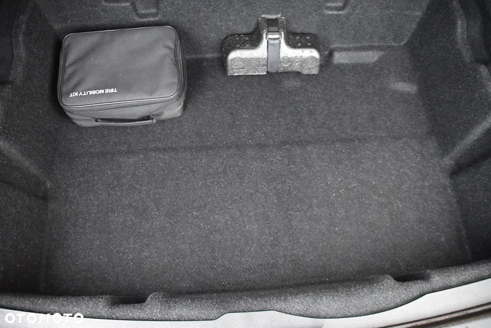 BMW Seria 2 - 27
