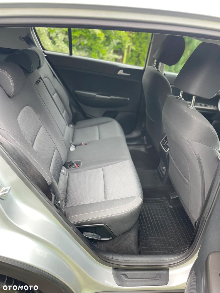 Kia Sportage 1.6 CRDI L Business Line 2WD DCT - 16