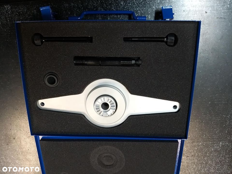 Narzędzie do demontażu montażu tłumika drgań wału korbowego wynajem  VW GROUP 1.8 i 2.0 TFSI/TSI Łańc BENZYNA - 1