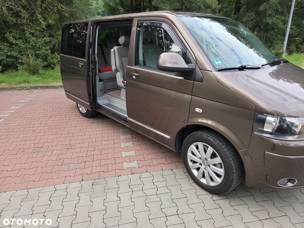 Volkswagen Multivan - 8