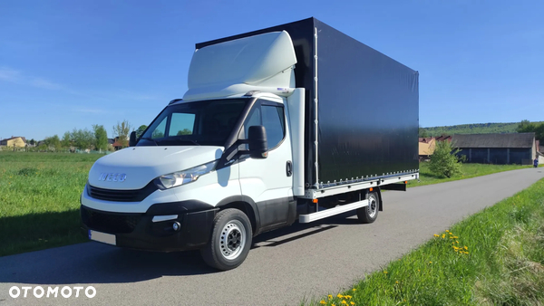 Iveco DAILY 35S18 POLSKI SALON 1 WŁASCICIEL SKRZYNIA 4,90 m