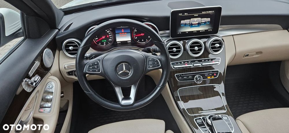 Mercedes-Benz Klasa C 300 9G-TRONIC Avantgarde - 15