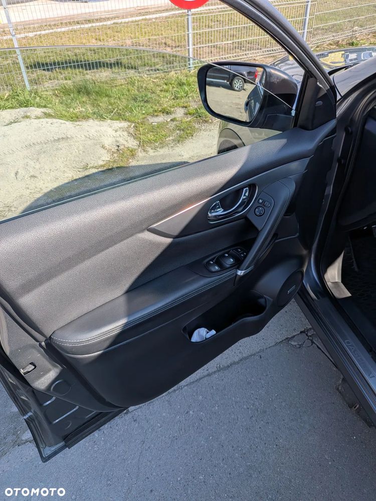 Nissan Qashqai 1.3 DIG-T Tekna - 9