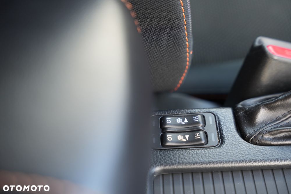 Subaru XV 2.0i Lineartronic Exclusive - 32