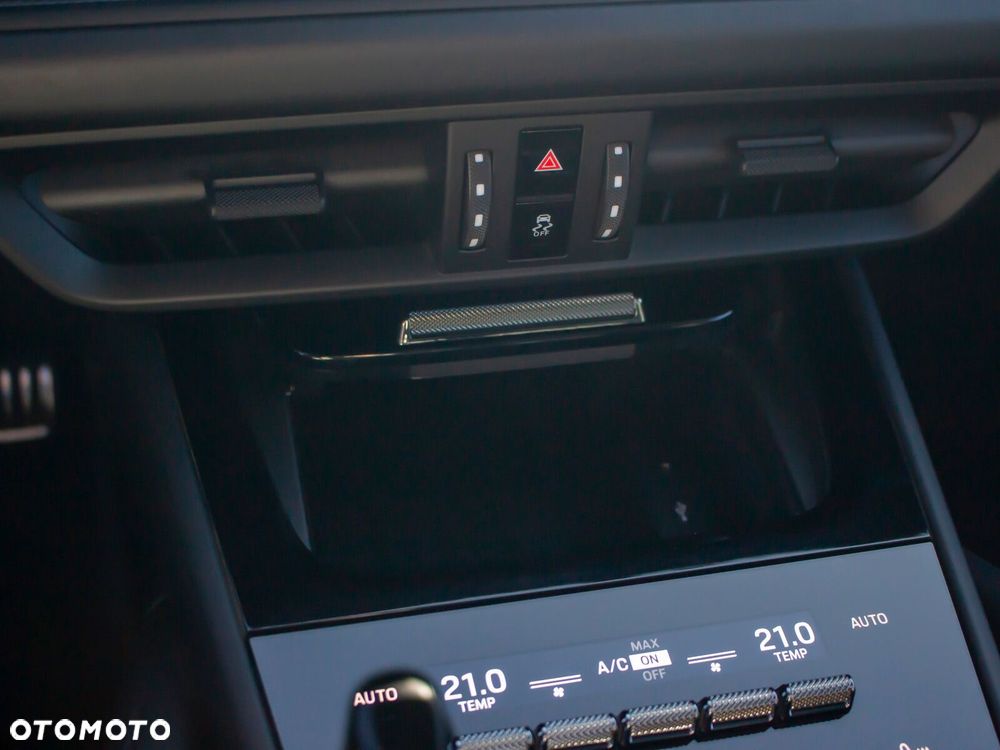 Porsche Cayenne GTS - 31