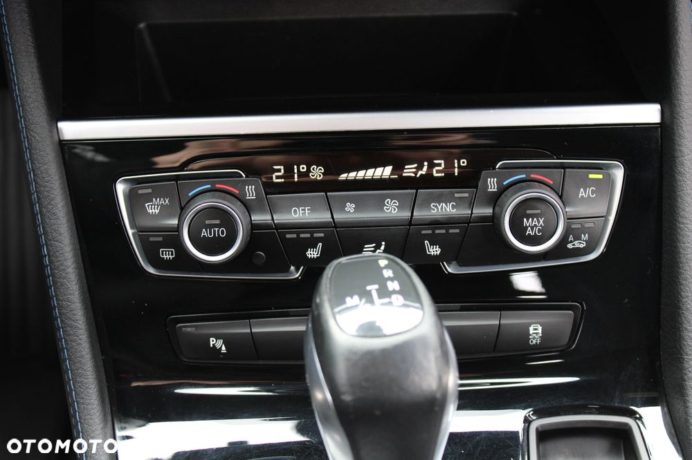 BMW Seria 2 220d xDrive Sport-Aut M Sport - 31