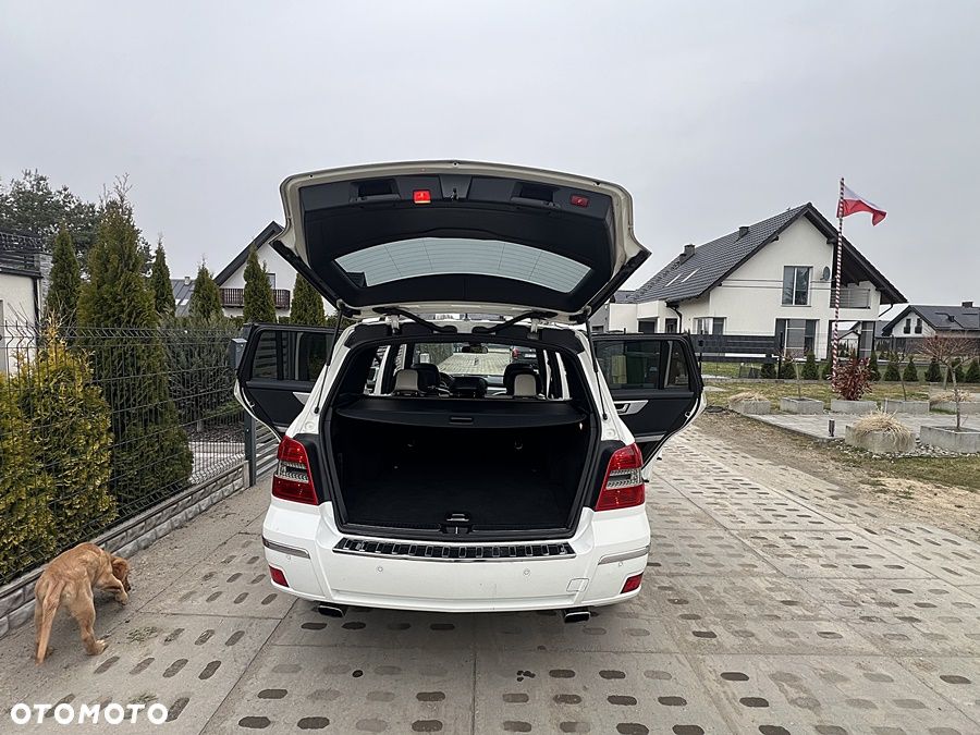 Mercedes-Benz GLK 320 CDI DPF 4Matic 7G-TRONIC Edition 1 - 9