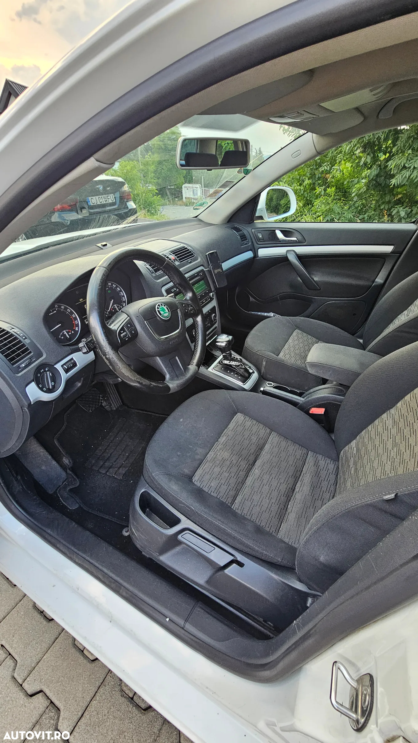 Skoda Octavia 1.6 TDI Classic DSG - 7