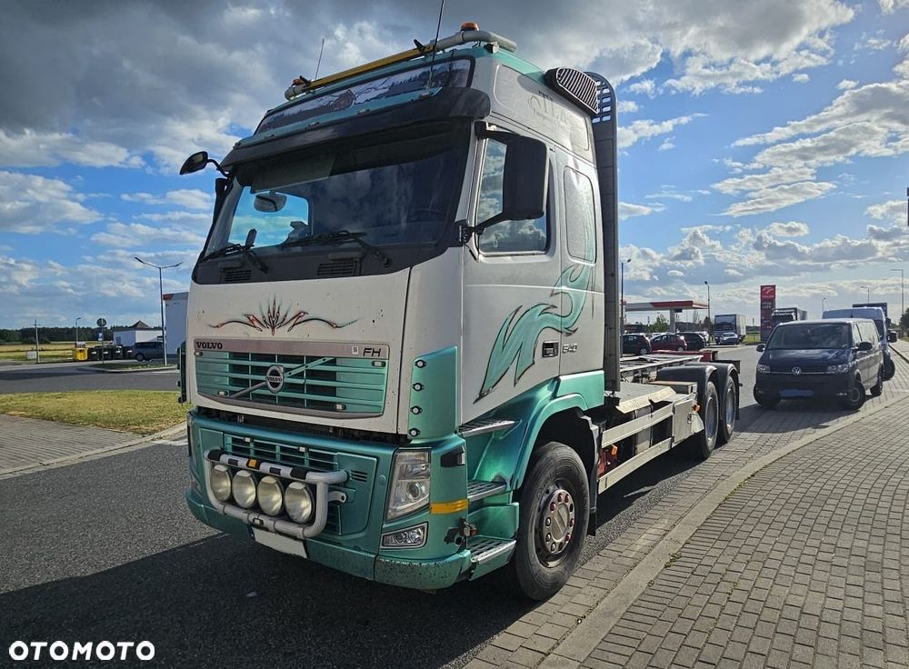 Volvo FH - 1
