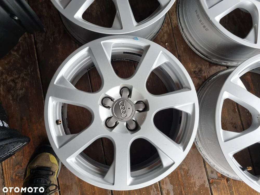 AUDI 8R0 Q5,A4 B8,A5 alu 7X17 ET37 5X112 super stan - 2