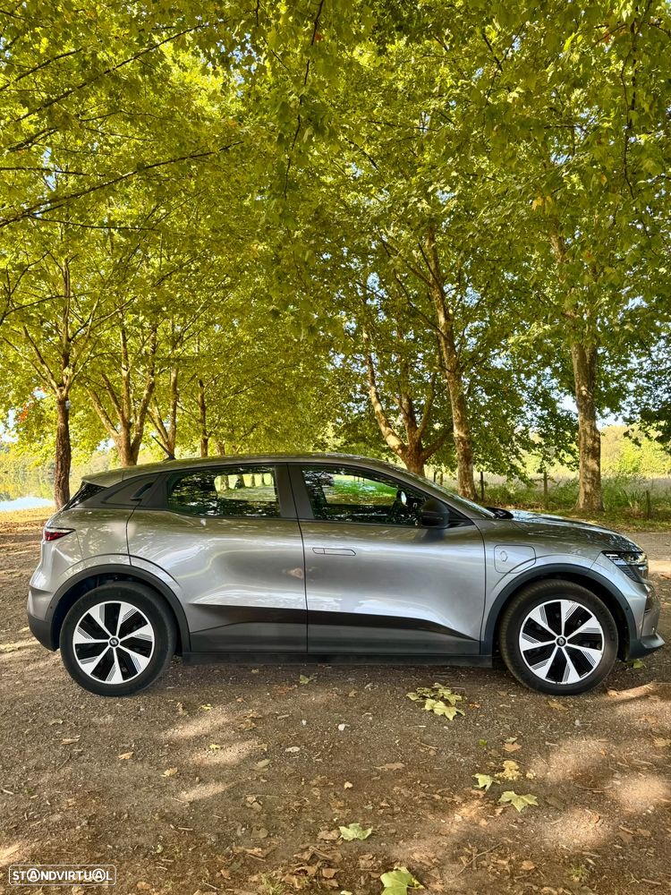 Renault Mégane E-Tech foto 4