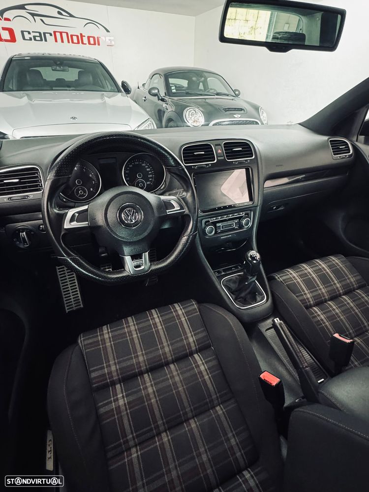 VW Golf 2.0 TSi GTI - 7