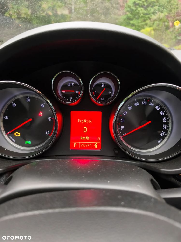 Opel Insignia 2.0 CDTI Automatik - 8