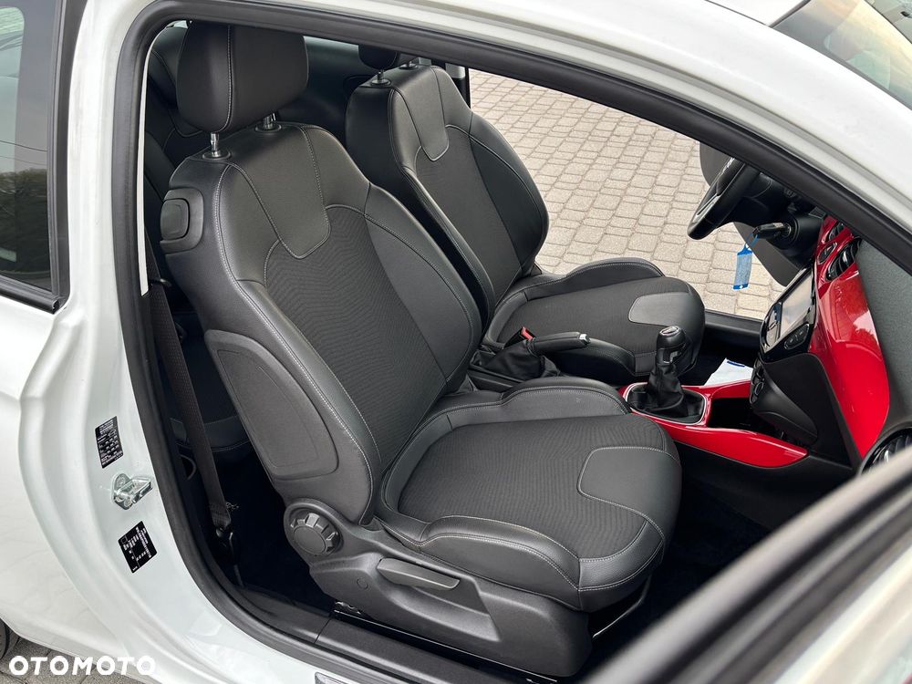 Opel Adam 1.4 Glam - 10