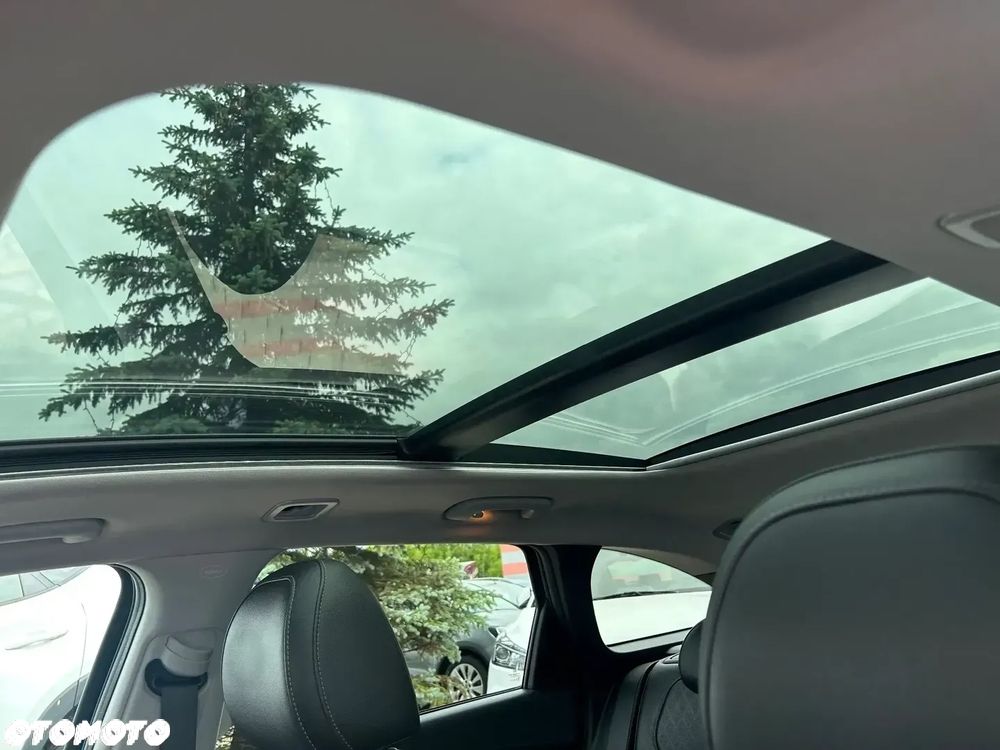 Hyundai i30 1.4 T-GDI DCT Premium - 16