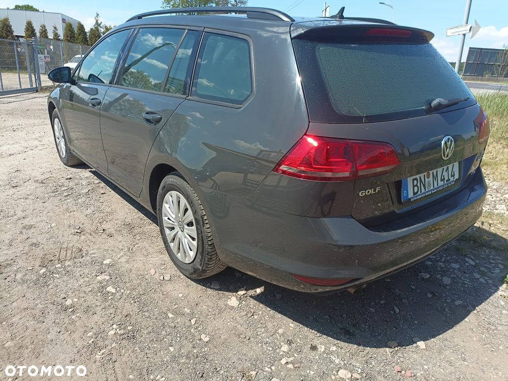 Volkswagen Golf 1.6 TDI SCR DSG Comfortline - 2